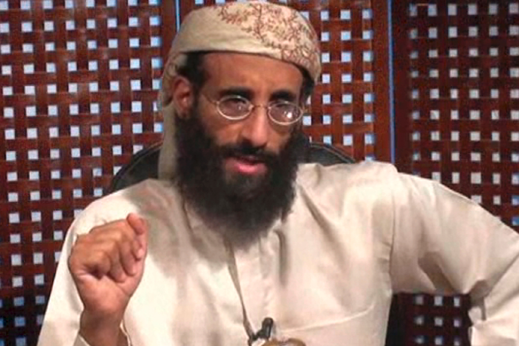 Al-Qaida-medlemmen Anwar al-Awlaki dödades i en CIA attack tidigare i år, nu hotar terrornätverket att hämnas.