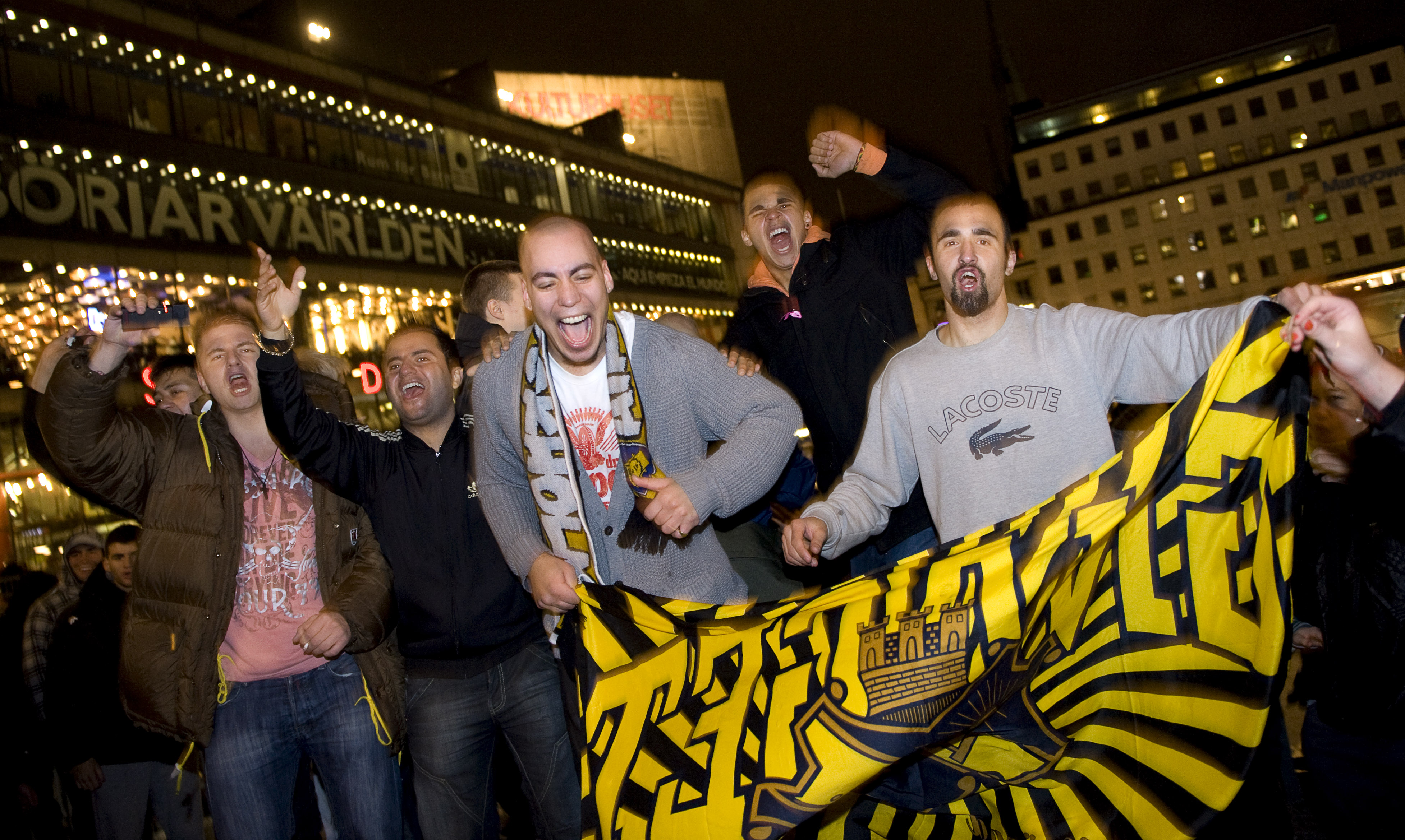 AIK har flest fans på Facebook. Hela 45 300 stycken är med.