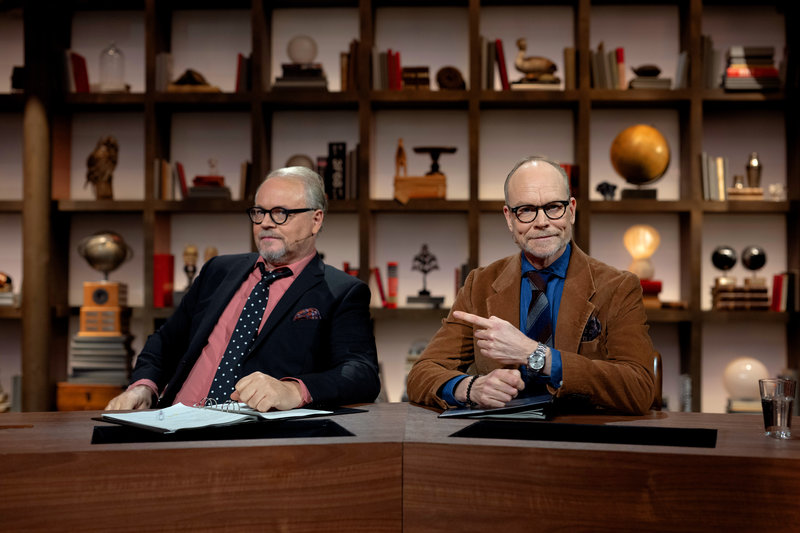 På Spåret-programledarna Fredrik Lindström och Kristian Luuk. Foto: Björn Larsson Rosvall/TT