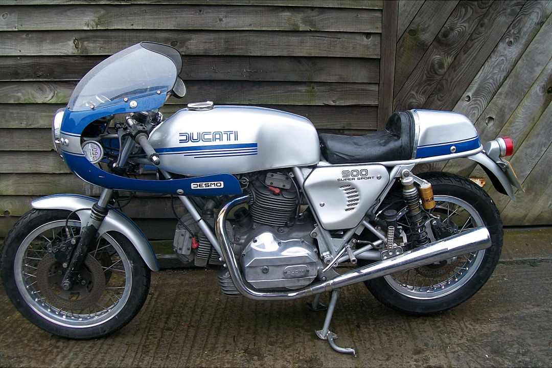12. Dacuti 900SS (1975) Kubik: 864cc Topphastighet: 217 km/h 12. Dacuti 900SS (1975) Kubik: 864cc Topphastighet: 217 km/h