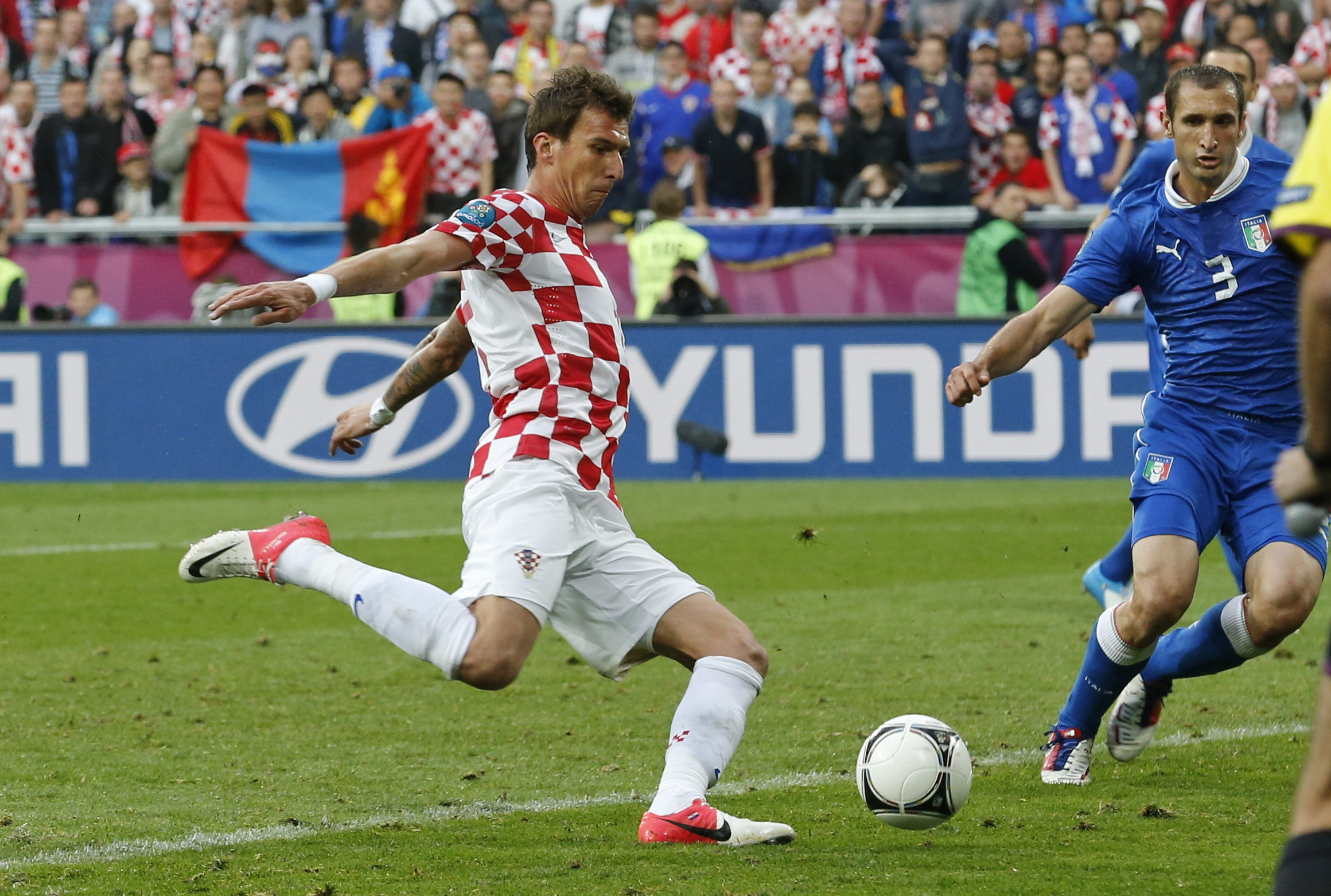 Här sköt Mandzukic in kvitteringen. Här sköt Mandzukic in kvitteringen.