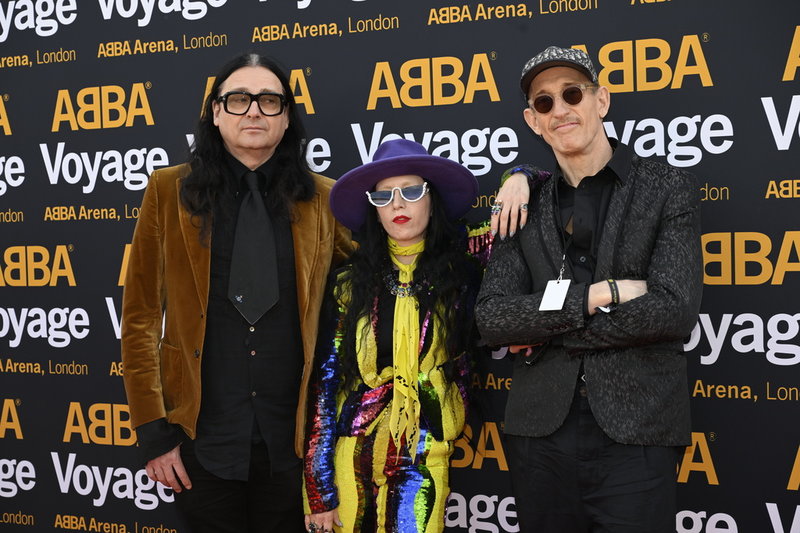 Jonas Åkerlund, Bea Åkerlund och Johan Renck var några av de svenska gästerna på 'abbatar'-premiären.