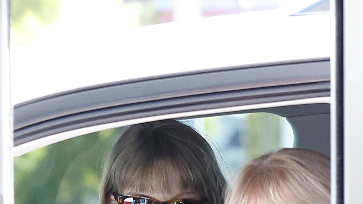 Taylor Swift med sin mamma Andrea.