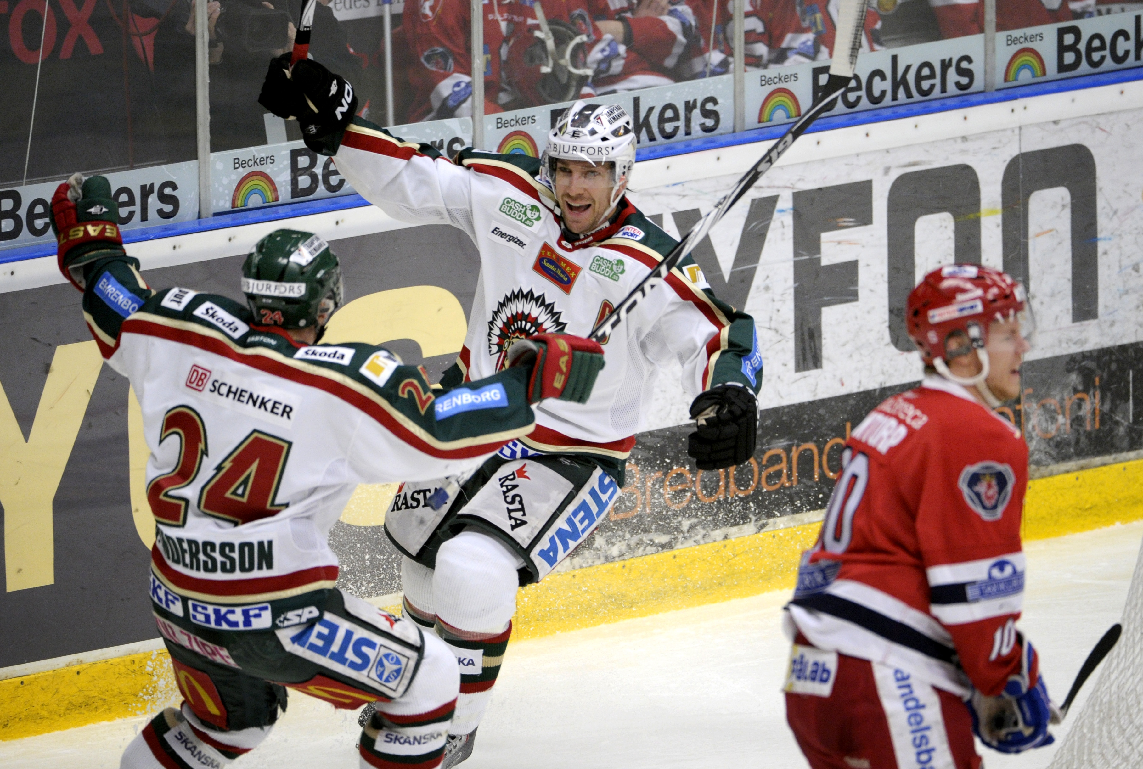 SSK vann hemma mot Frölunda med 3-2. SSK vann hemma mot Frölunda med 3-2.