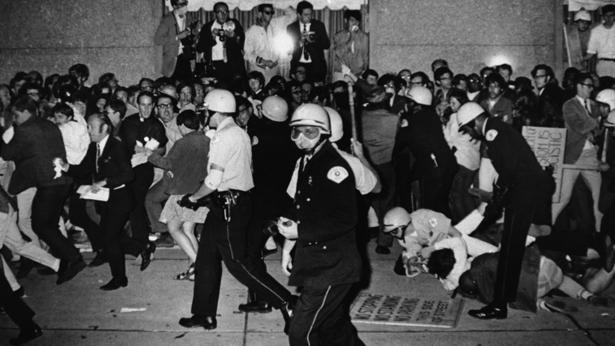 Chicago ska hålla Demokraternas konvent i augusti 2024. Vid konventet 1968 bröt massiva kravaller ut mot USA:s krig i Vietnam. Arkivbild