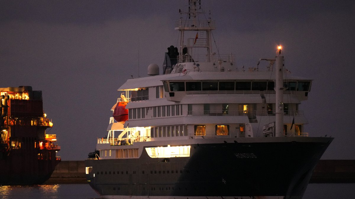 Virusfartyget har nått Teneriffa