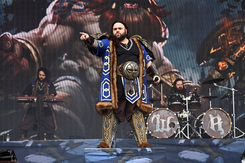 Wind Rose från Italien var ett av banden som spelade första dagen på Sweden Rock. 