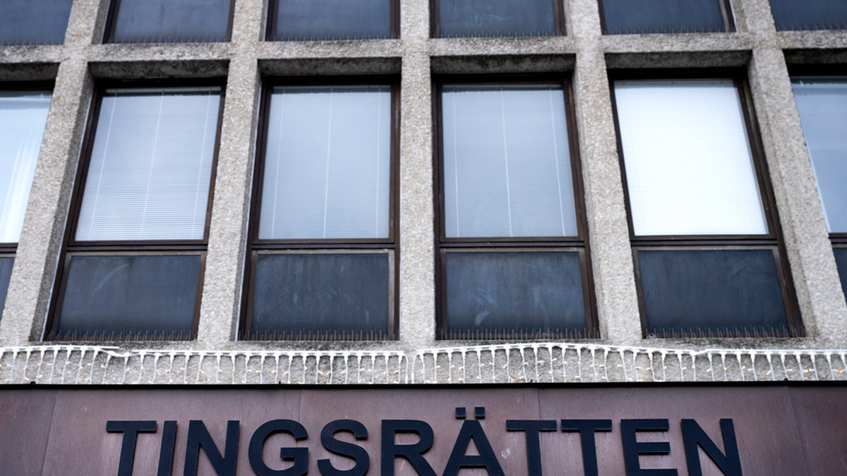 Mannen begärs häktad vid Södertälje tingsrätt. Arkivbild.