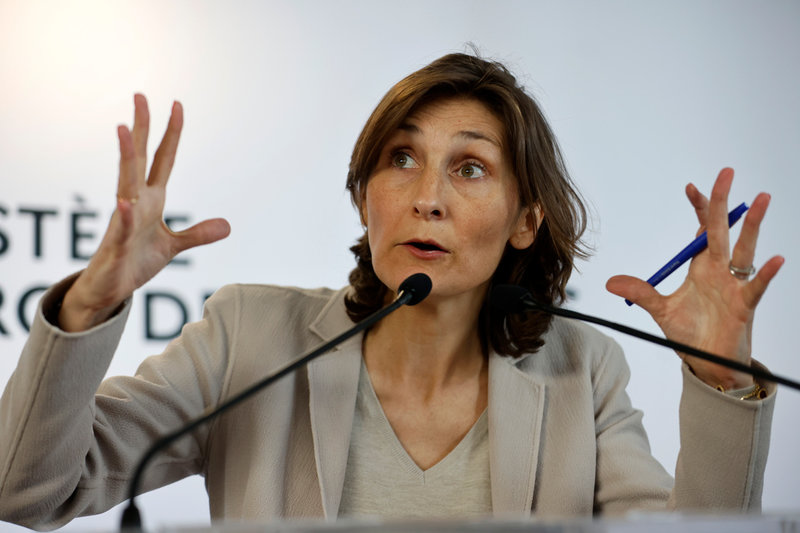 Frankrikes idrottsminister, Amélie Oudéa-Castéra.