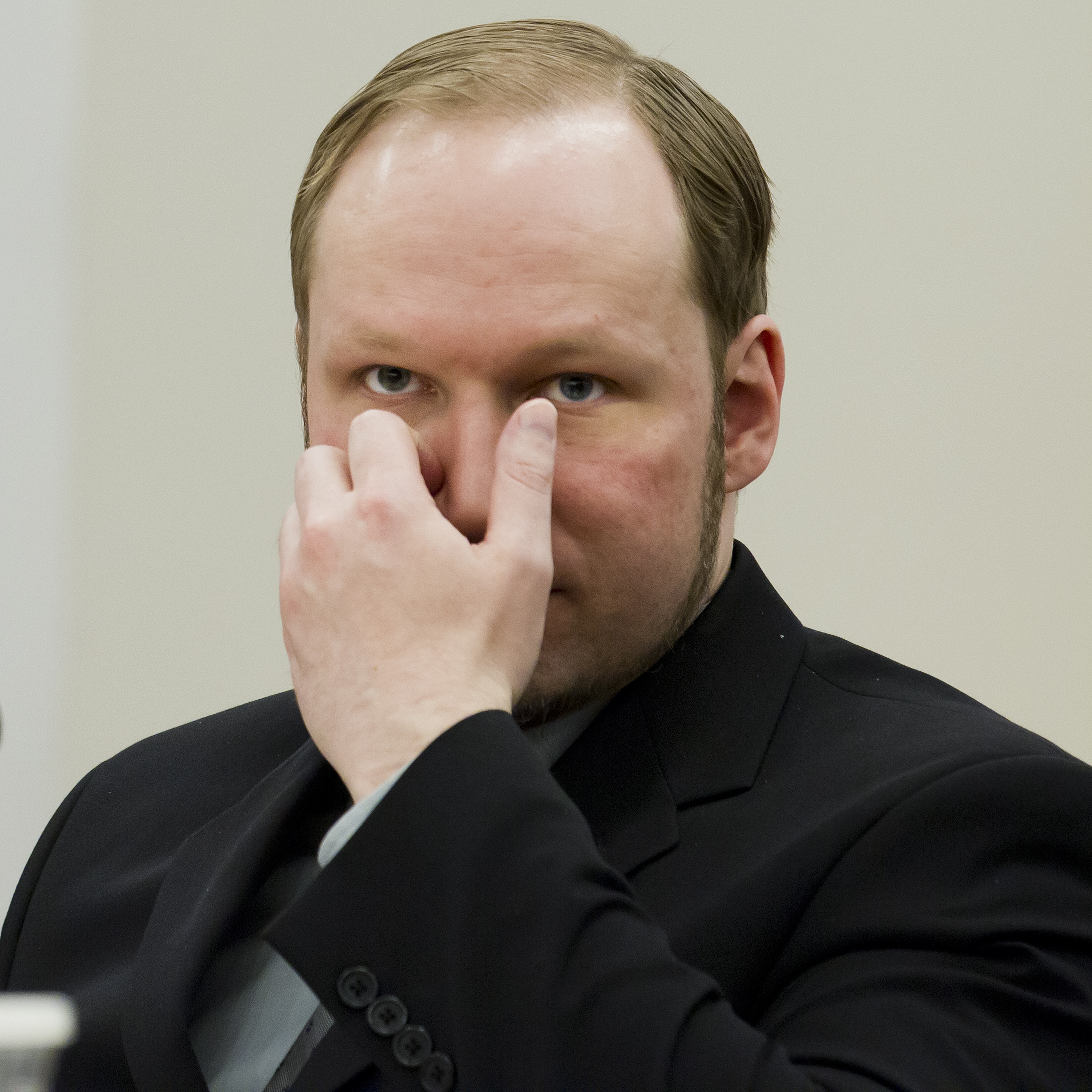 Rättengång, Alpha Kallon, Anders Behring Breivik, Massmördare, Diamanter, Liberia, terrorist