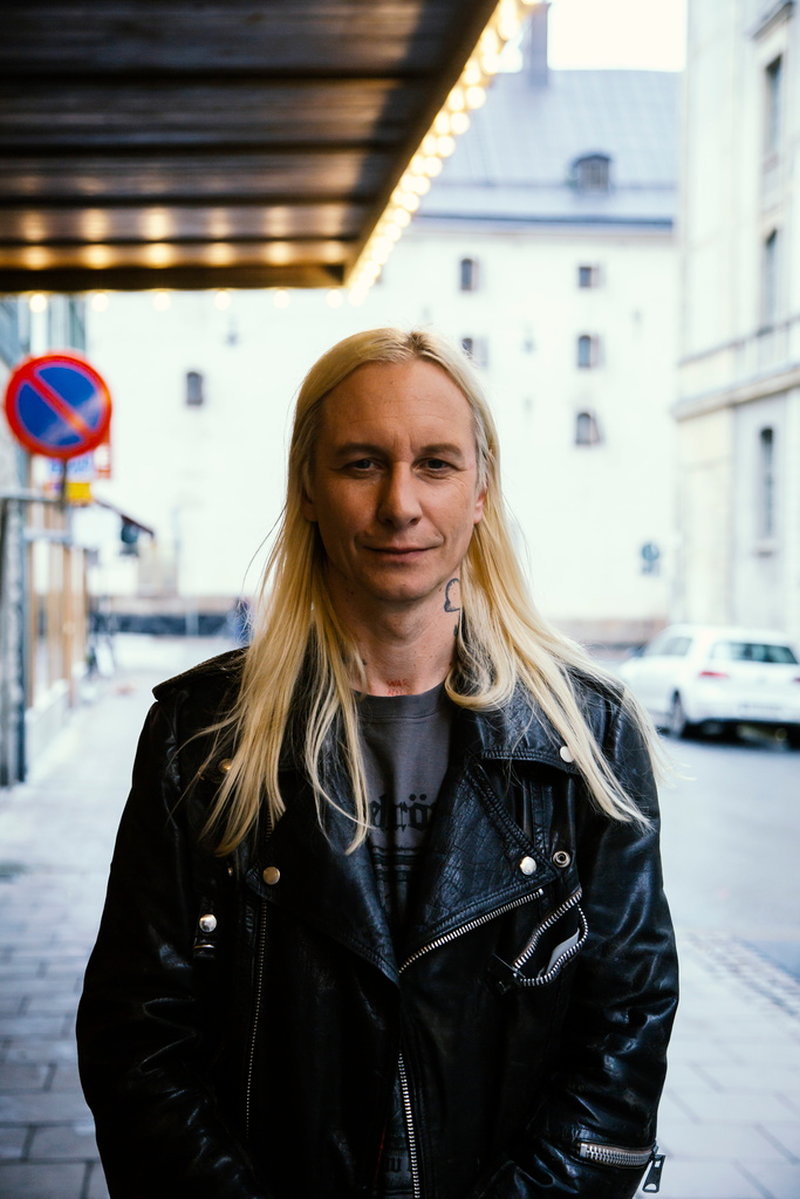 Markus Öhrns 'The Unknown' var en serie om tolv föreställningar som såg olika ut varje kväll. För dem får han årets Egensinnighetsstipendium. Pressbild.