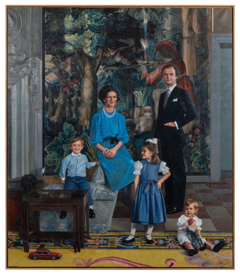 John E Franzéns målning 'Carl XVI Gustaf med familj' väckte stor uppståndelse.