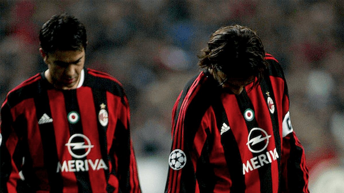 Zlatan får hjälp av två Milan-legendarer. 