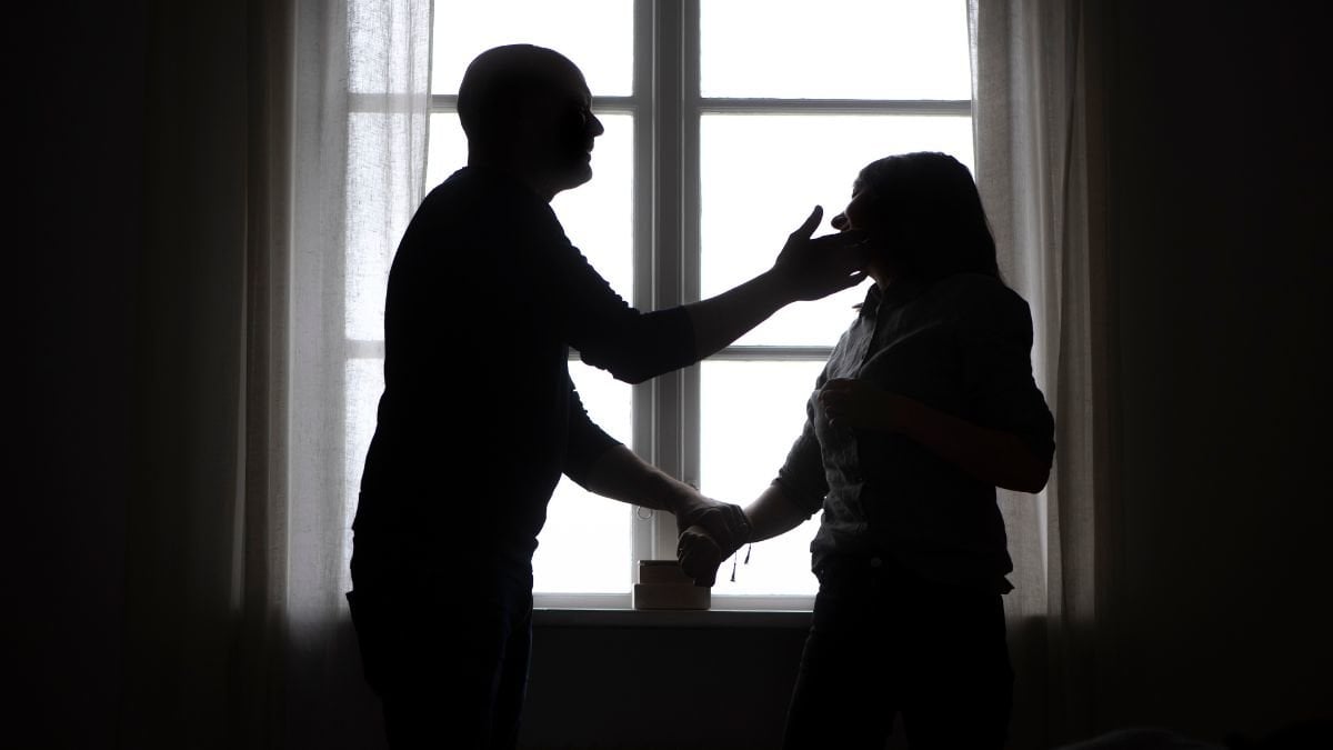 Man kissade och våldtog kvinna – i flera timmar