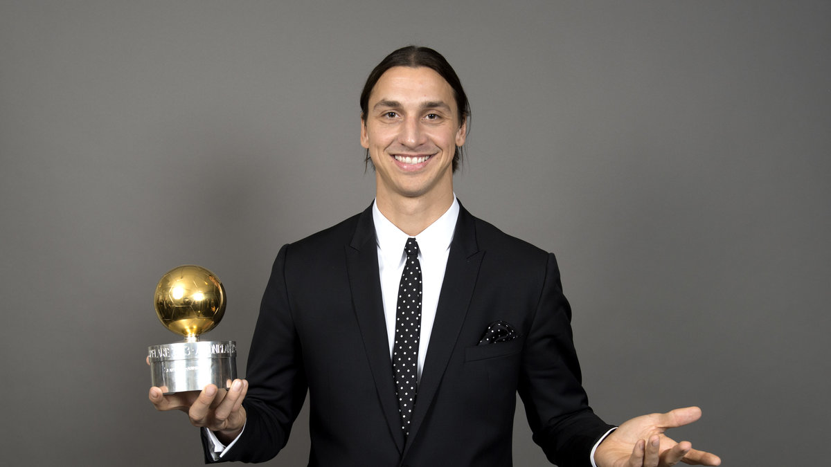 Zlatan Ibrahimovic vann Guldbollen för åttonde gången under Fotbollsgalan på måndagskvällen.