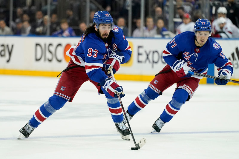 NY Rangers Mika Zibanejad i kvartsfinalmötet med Carolina.