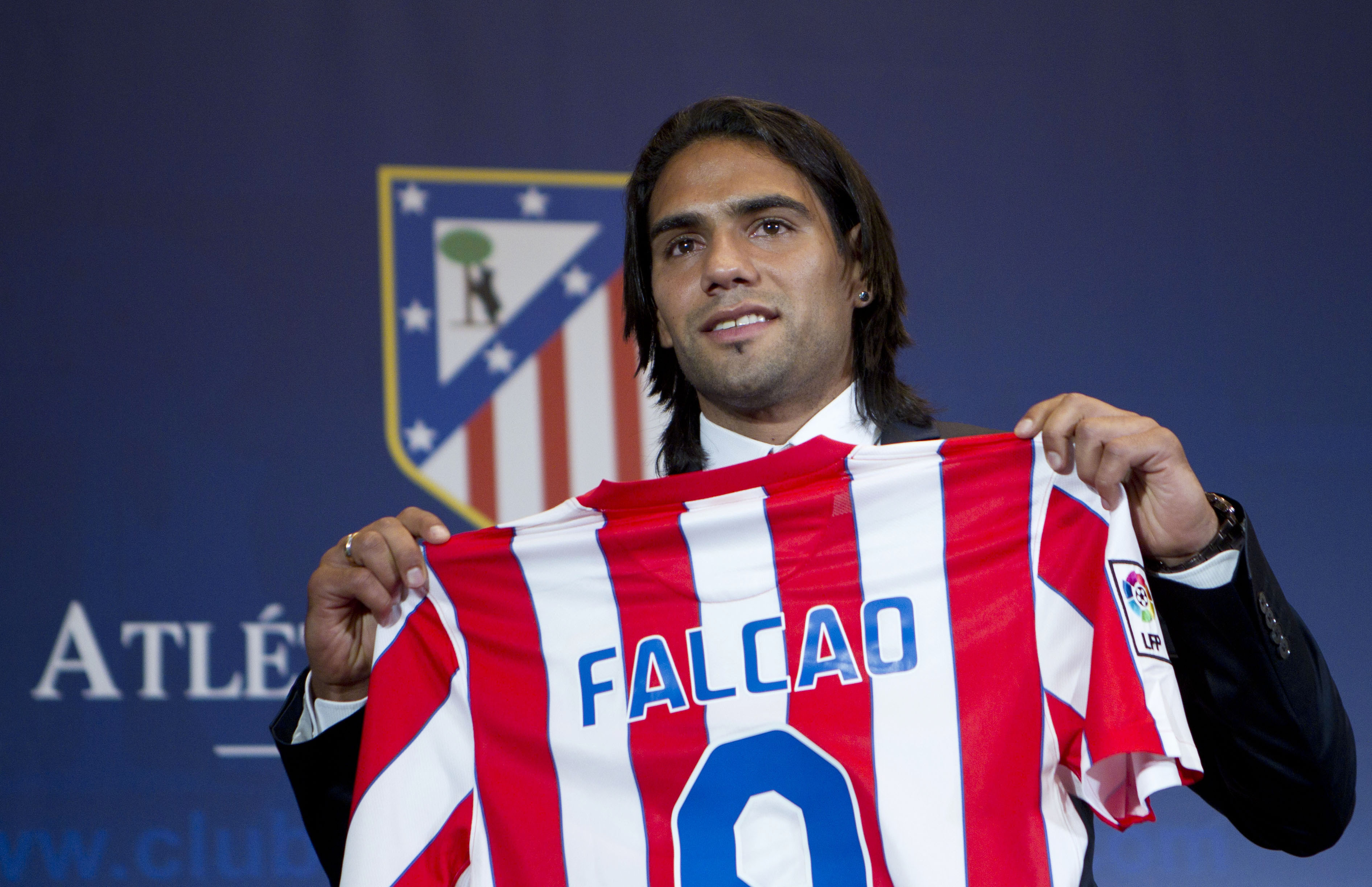 Kostar man 40 miljoner Euro får man en del press på sig. Kan Falcao frälsa Atlético?