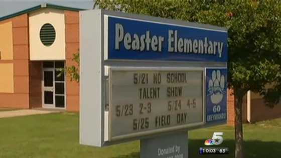"Peaster Elementary" stäms nu.