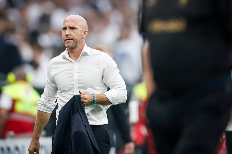 Malmös tränare Henrik Rydström under mötet med FC Köpenhamn.