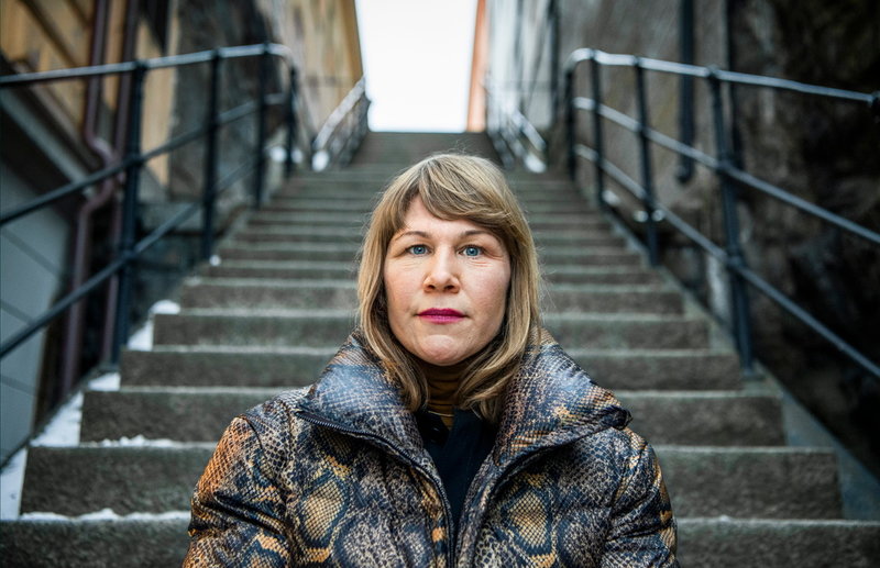 Jenny Andreasson debuterar i vår med romanen 'Teatern'. I romanen nämns inga namn, men den 'kungliga teatern' i boken påminner inte så lite om Dramaten i Stockholm, och dess chef påminner om en före detta Dramaten-chef.