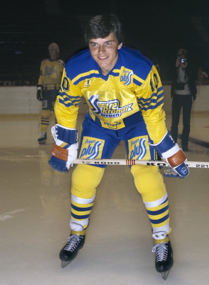 Anders Kallur spelade även i Tre Kronor. Här inför en match 1981. Foto: Hans T Dahlskog/TT Anders Kallur spelade även i Tre Kronor. Här inför en match 1981. Foto: Hans T Dahlskog/TT