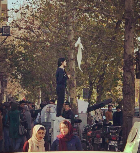 Kvinna med slöja i Iran