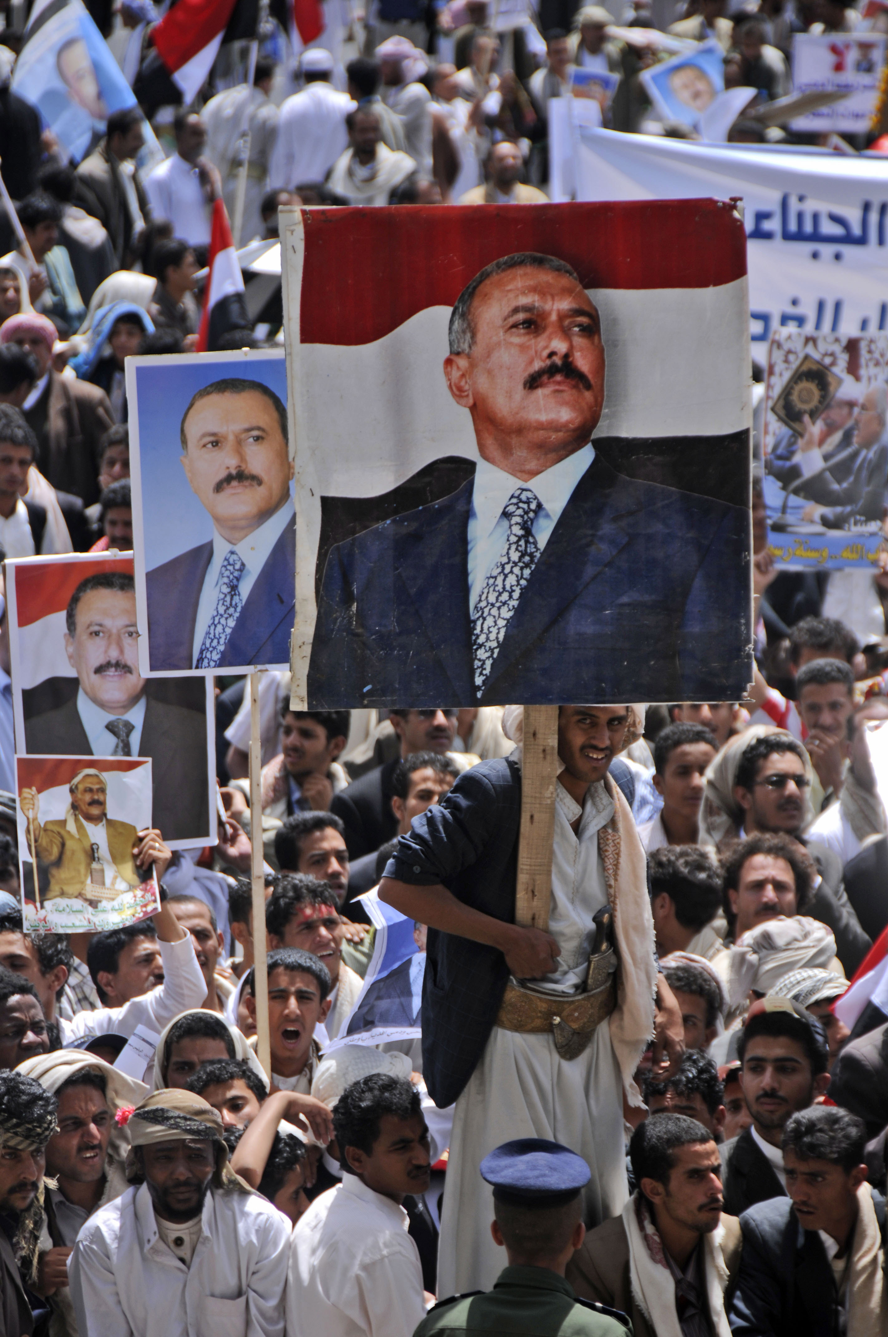 Demonstranter i Jemen, lojala med president Ali Abdullah Saleh.