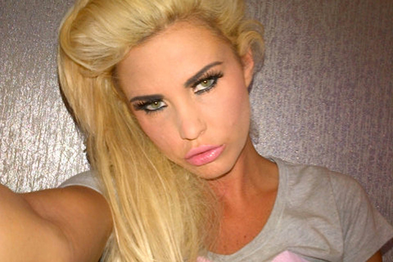 Det är inte Kissie. Däremot Katie Price, men kanske inte så stor skillnad? Det är inte Kissie. Däremot Katie Price, men kanske inte så stor skillnad?