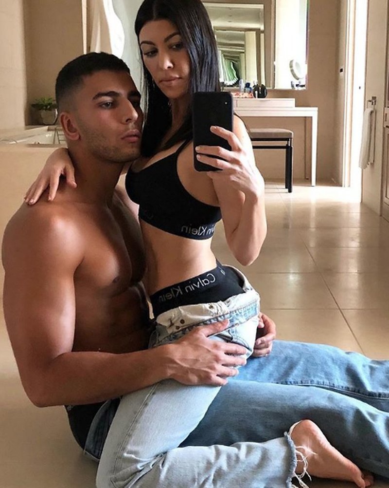 Younes Bendjima och Kourtney Kardashian Younes Bendjima och Kourtney Kardashian