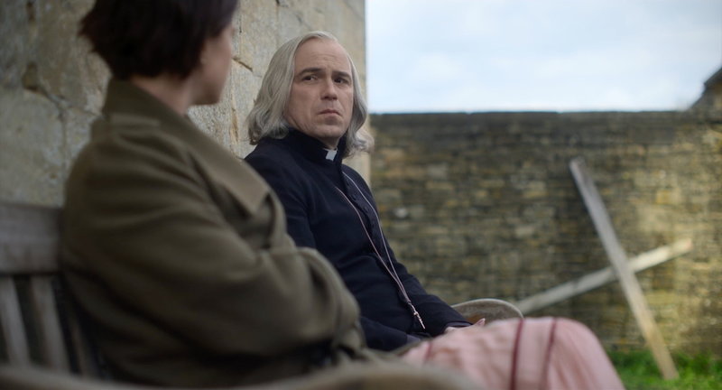 Rory Kinnear som hotfull präst i 'Men'. Pressbild.