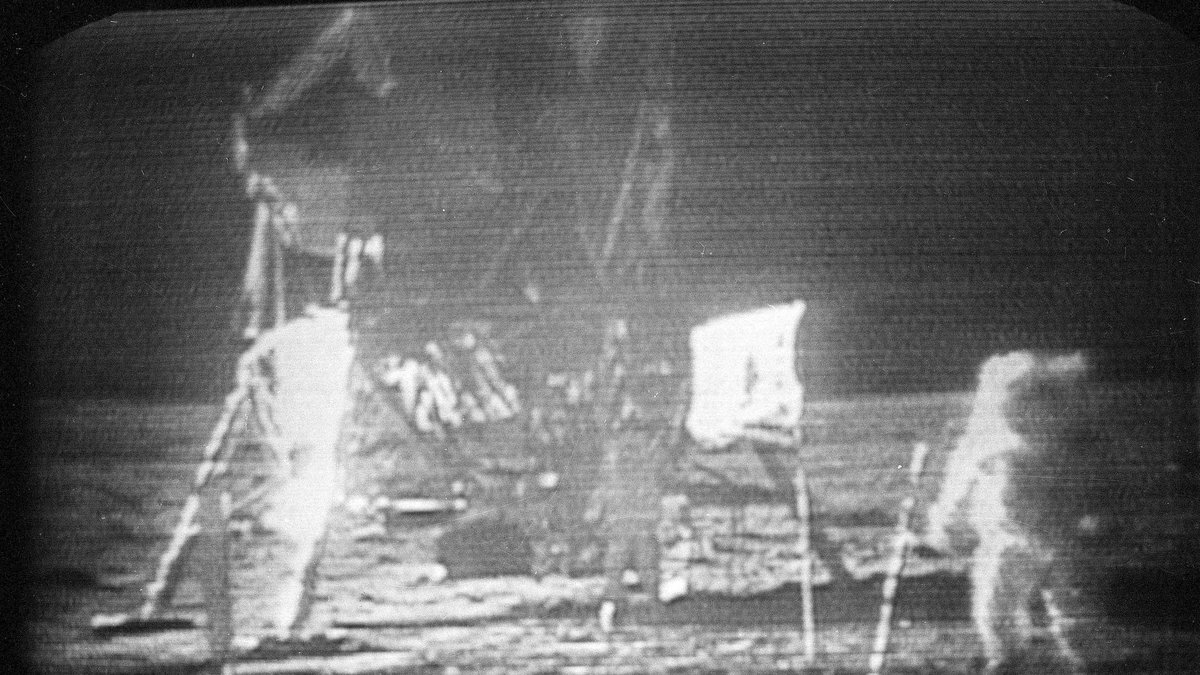 Landade på månen med Apollo 11