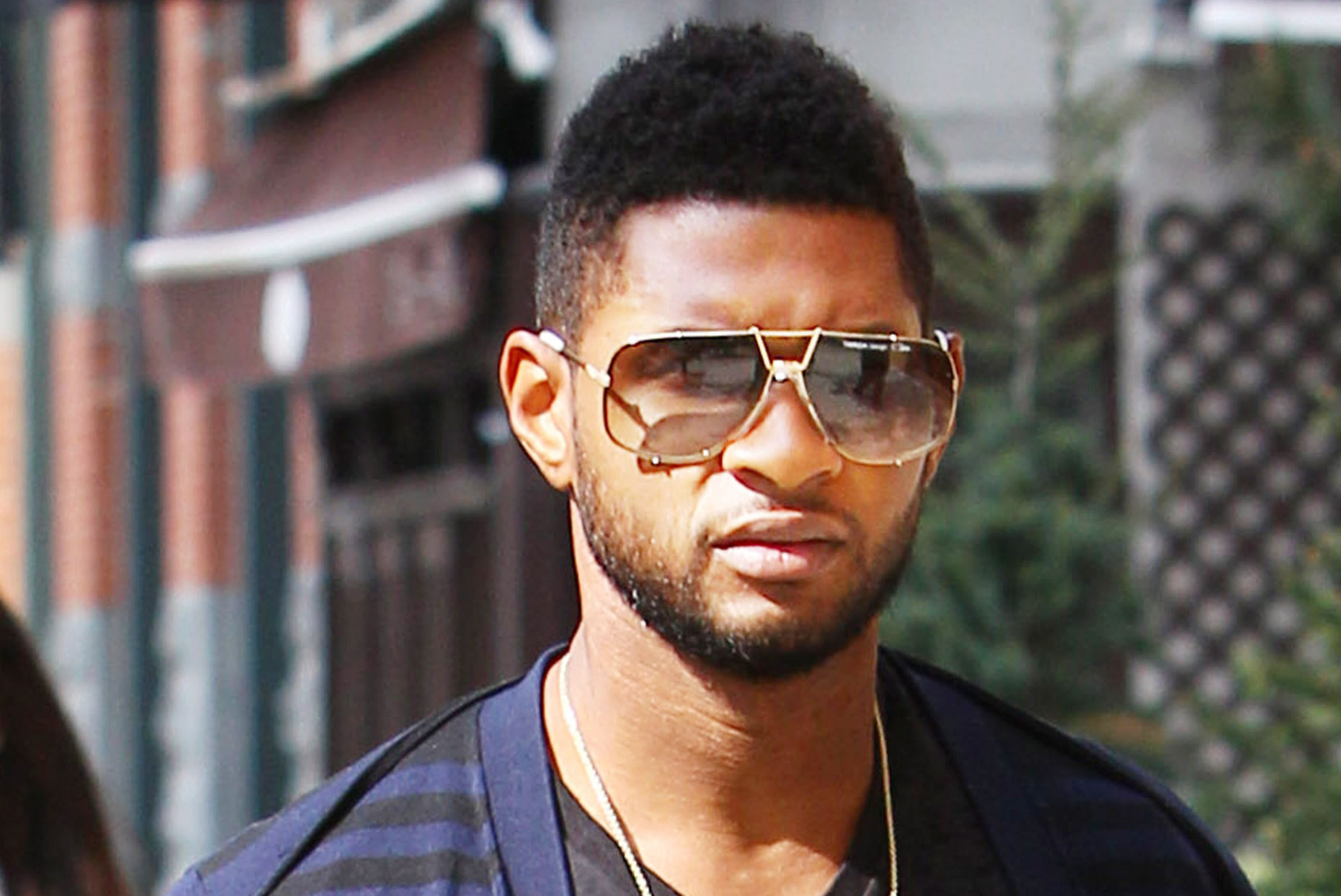 Usher kan nu pusta ut.
