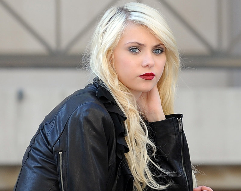 Taylor Momsen Taylor Momsen