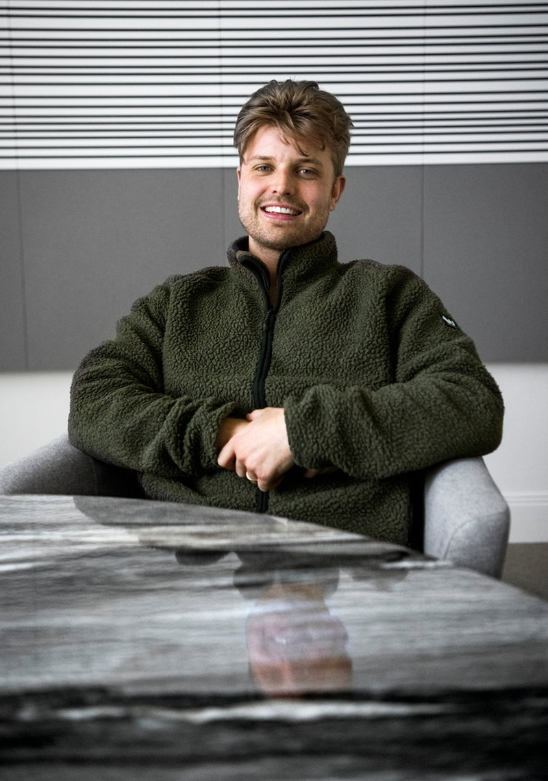 Sandro Cavazza tycker att det är viktigt att prata om beslutet att sluta som artist. 'Jag vill ta bort ett litet tabu i musikbranschen – det går att sluta, och kolla, skivbolaget stöttar mig ändå', säger han.