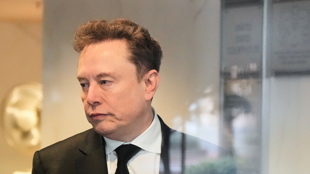 Elon Musk betalar 1,5 miljoner dollar: 