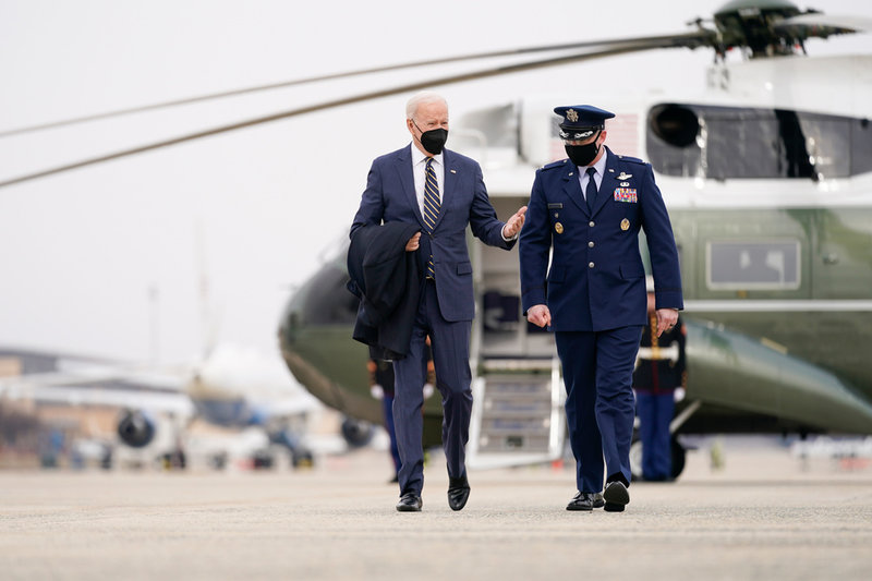 President Joe Biden på väg till Pittsburgh.