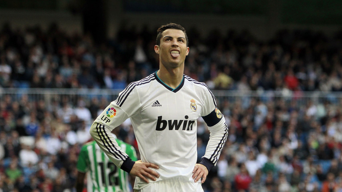 Real Madrids Cristiano Ronaldo går i år för guldet.