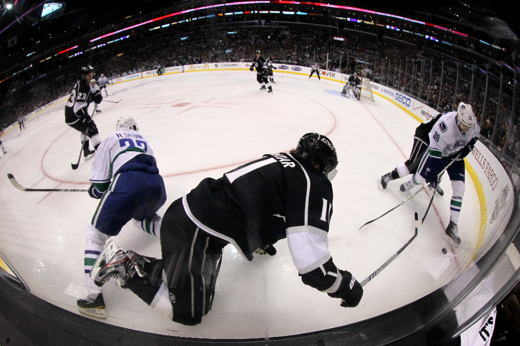 LA Kings leder med 3-0 i matcher och kan avgöra redan under onsdagsnatten. LA Kings leder med 3-0 i matcher och kan avgöra redan under onsdagsnatten.