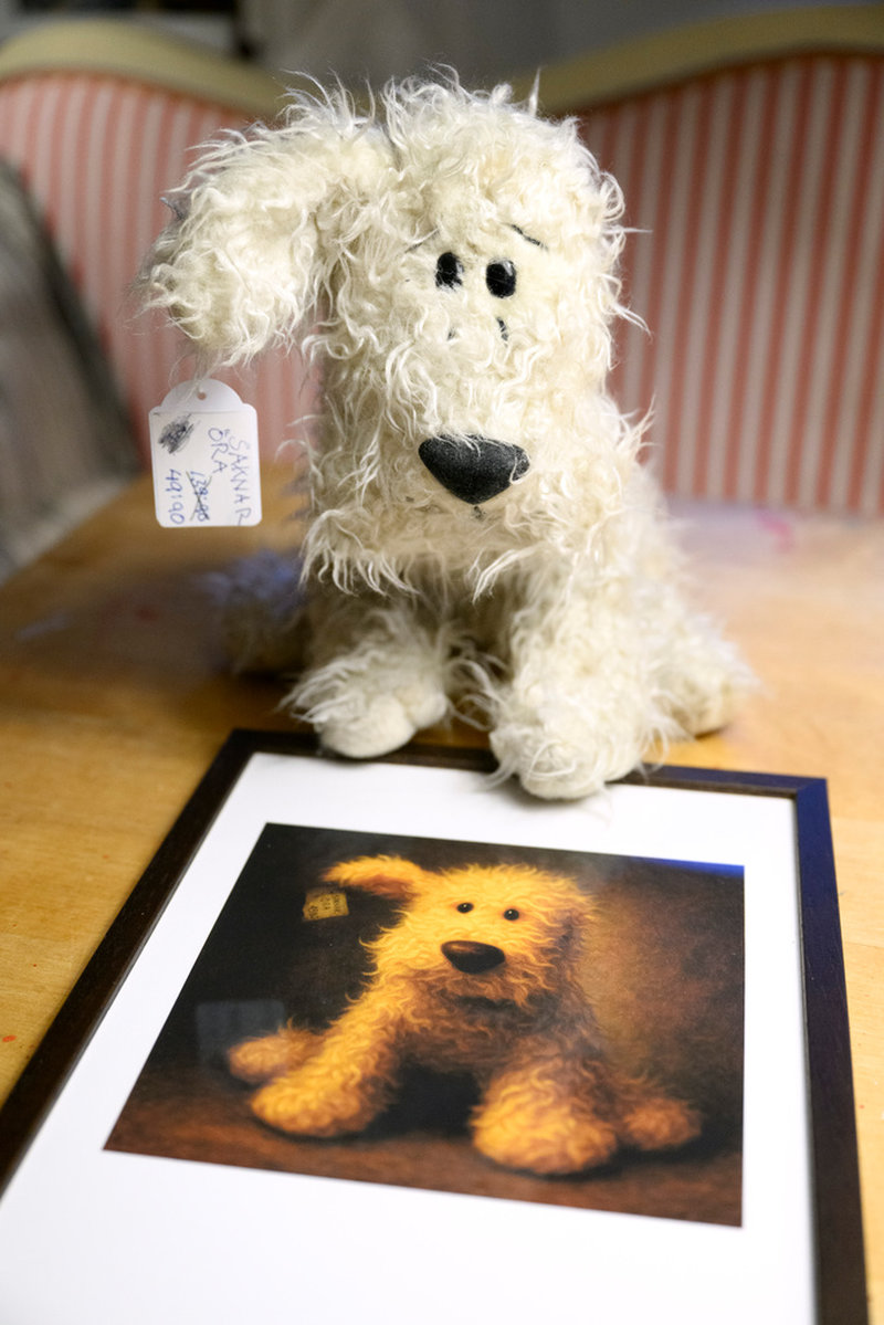 "Saknar öra" från 1993 porträtterad av AI i Rembrandts stil, enligt Wolgers den mest neutrala av de olika konststilar som han provade.