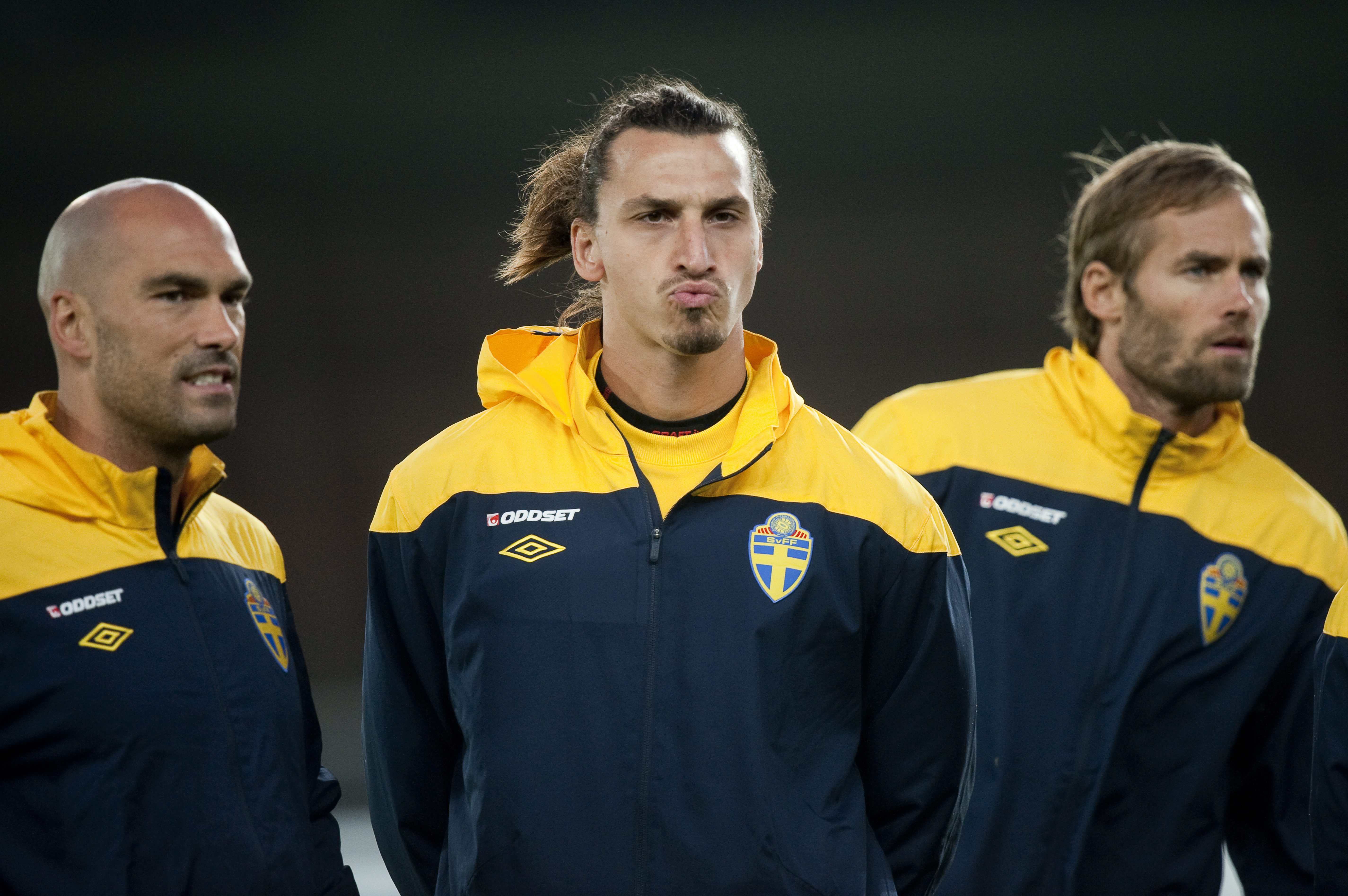 Zlatan och gänget måste leverera tre poäng under fredagskvällen för att Sverige ska ha en bra chans att direkkvalificera oss för EM 2012 i Polen och Ukraina.