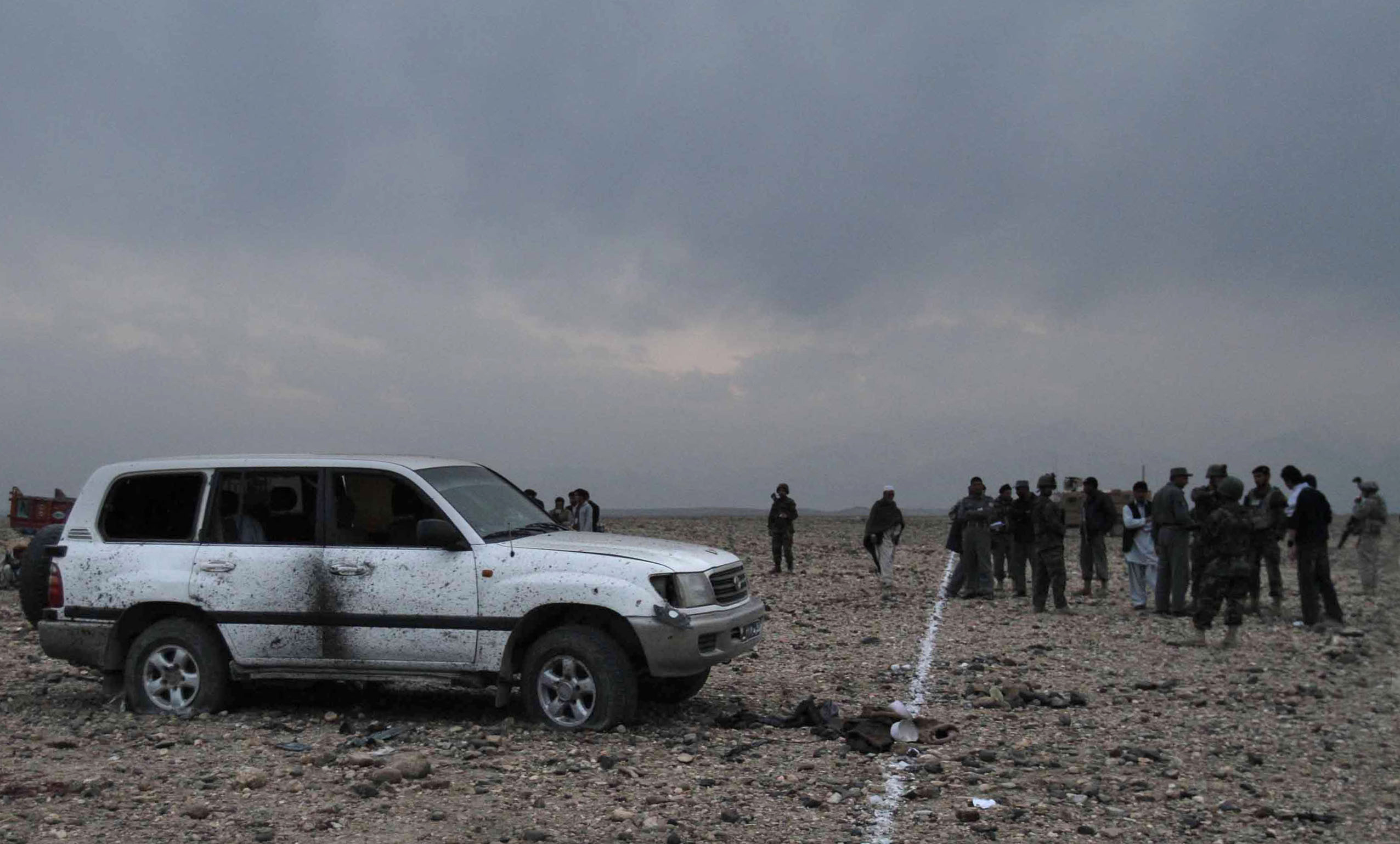 Konvojen från välgörenhetsorganisationen IAM besköts när den var på väg tillbaka till Kabul.
