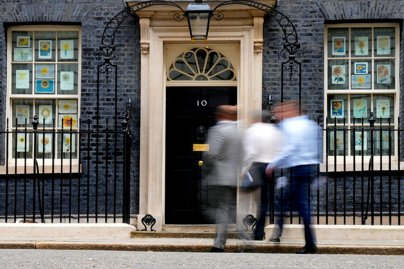 Anställda uppges ha festat till det rejält på 10 Downing Street, i pandemitid. Arkivbild.