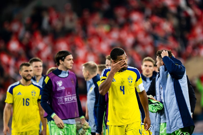 1–4-förlusten mot Schweiz var Graham Potters debut som svensk förbundskapten. "Resultatet var inte bra, vi hade utmaningar här och där", säger han. Arkivbild.