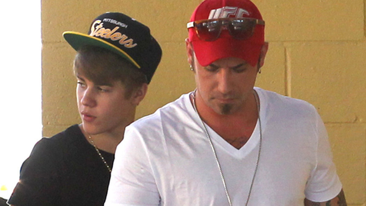 Justin Bieber med sin pappa Jeremy Bieber.