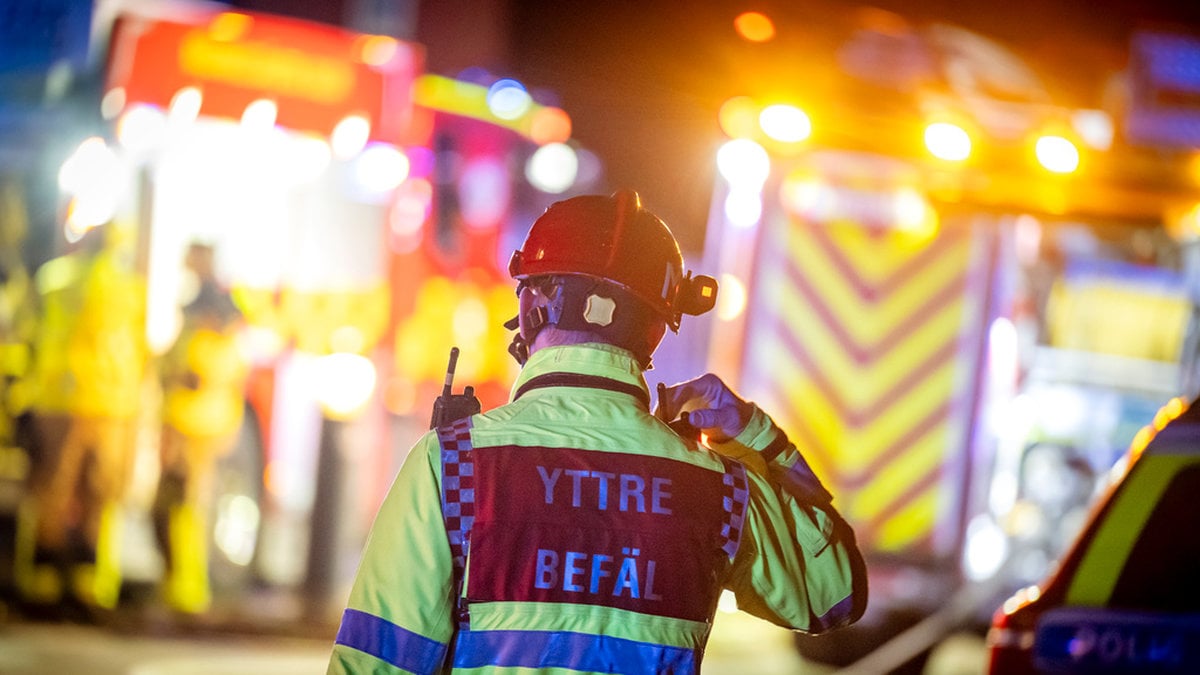 Misstänkt mordbrand – tre personer till sjukhus