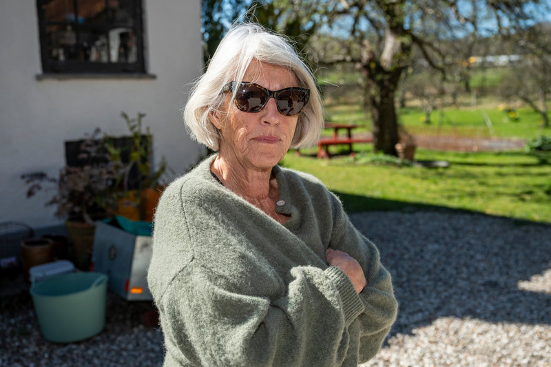 Inge Nielsen bor granne med olycksplatsen.