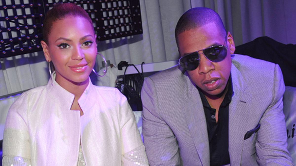 Beyoncé och Jay-Z dricker självklart Armand De Brignac. 