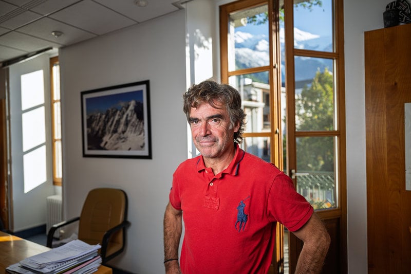 "Vi är som ett laboratorium för klimatförändringarna. Varje år har vi 60–70 forskningsgrupper här för att forska inom alla fält som har med det att göra", säger Éric Fournier, borgmästare i Chamonix.