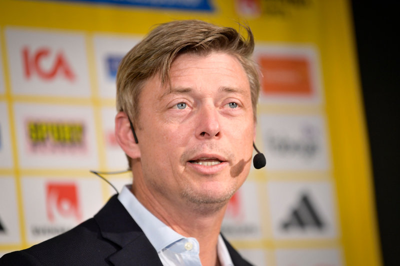 'Fotbollen är en grym värld', säger Jon Dahl Tomasson apropå spelare som ställs utanför truppen. Arkivbild.