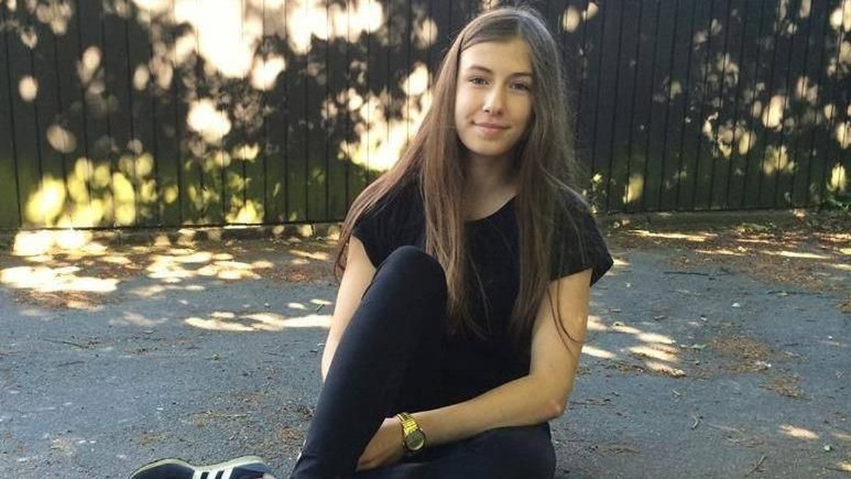Emilie Meng, 18 år, har varit borta i 42 dagar. 